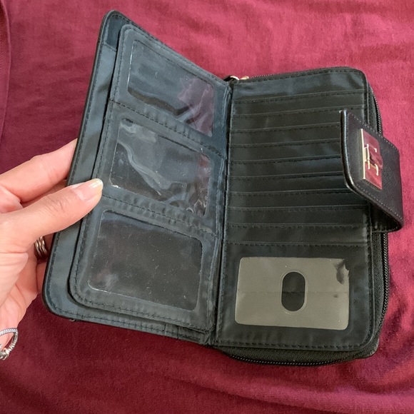 Wallets - Picture 6 of 7